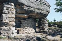 Скельний монастир – печера “Язичницька”